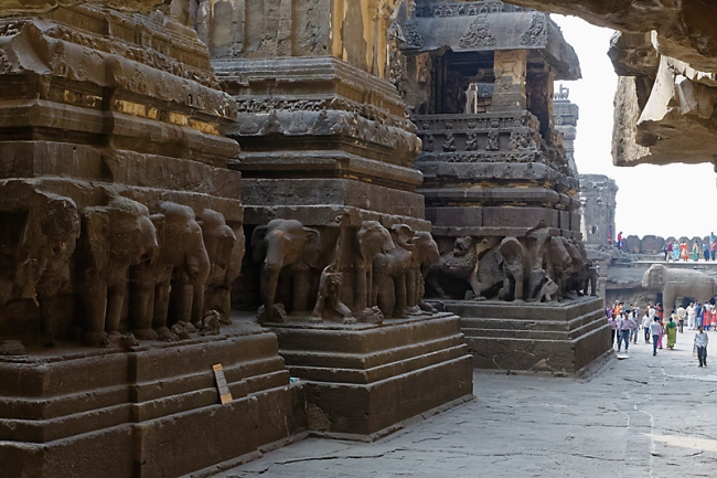 Grottes d'Ellora-Grottes hindouïstes-098